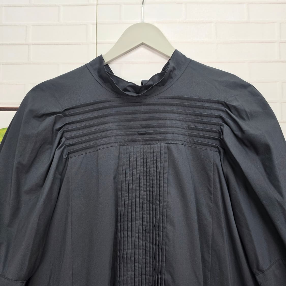 주크 쥬크 퍼프 소매 루즈핏 셔링 롱원피스 드레스 55사이즈 새상품급 상품이미지3