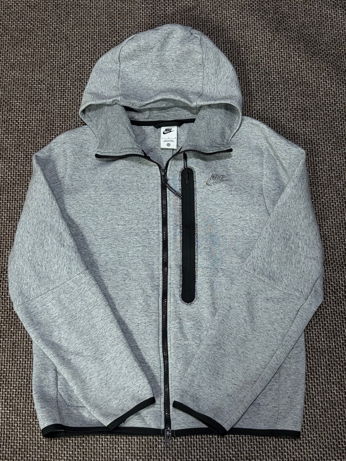 나이키 신형 테크팩 후드집업 상품이미지2