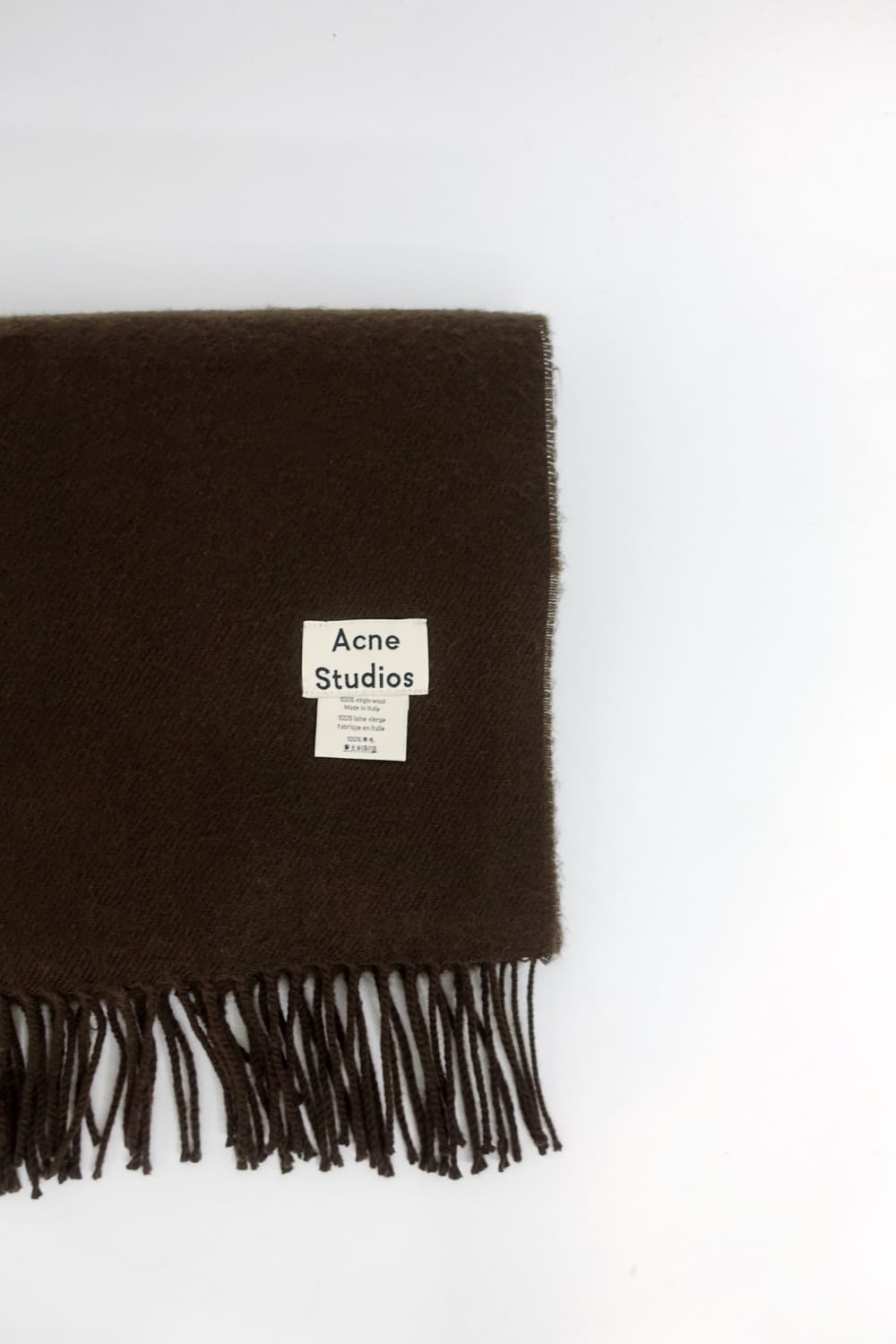 아크네 스튜디오 머플러 상품이미지2