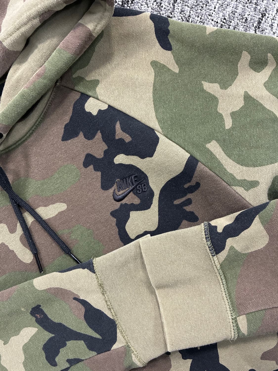 나이키 SB 카모 후드티 L 상품이미지6