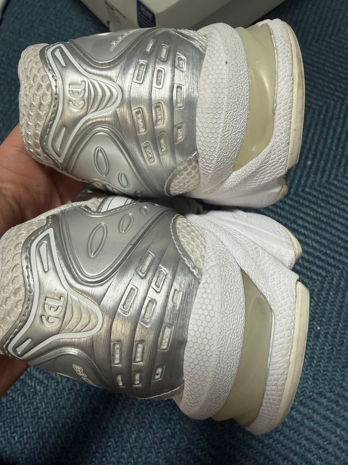 아식스 x jjjjound 젤카야노 14 실버화이트 상품이미지5