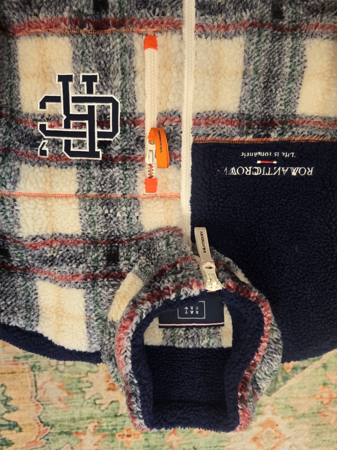 로맨틱크라운 체크 플리스 자켓 오트밀 상품이미지5