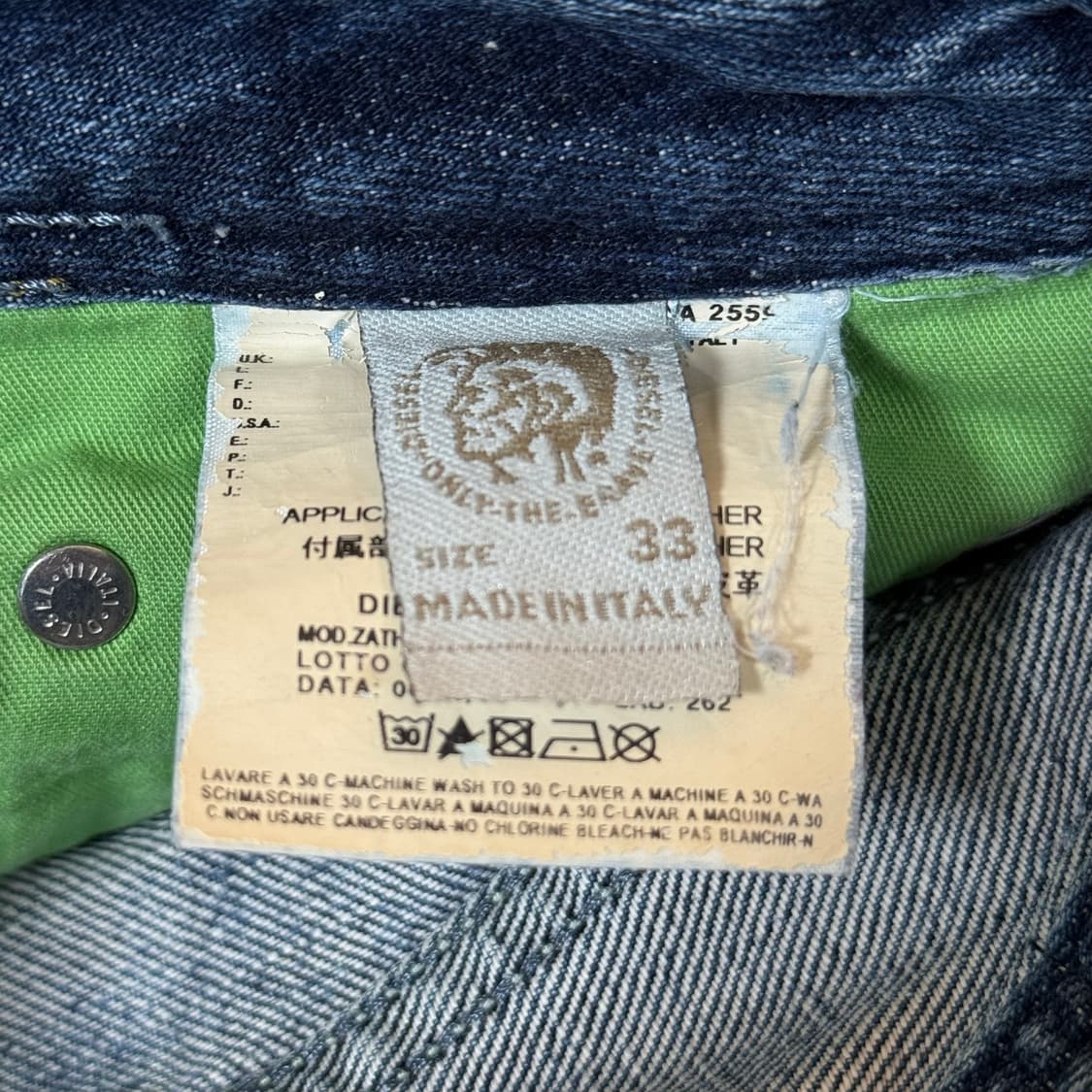 Disel 디젤 자탄 부츠컷 데님 33 상품이미지9