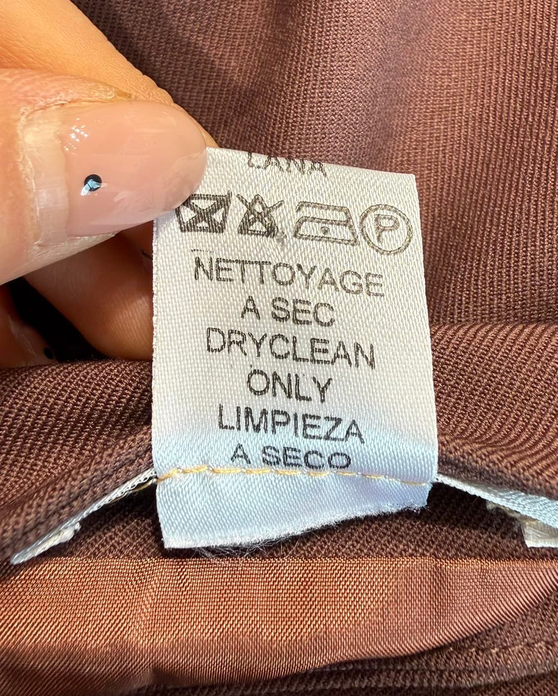 셀린느 딥핑크 랩 미디스커트  상품이미지10