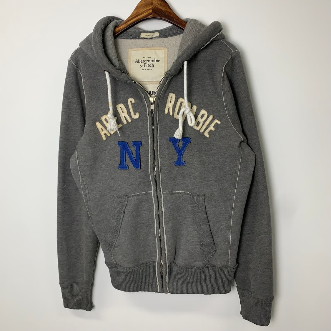 아베크롬비 y2k 와투케 그레이 후드집업 상품이미지2