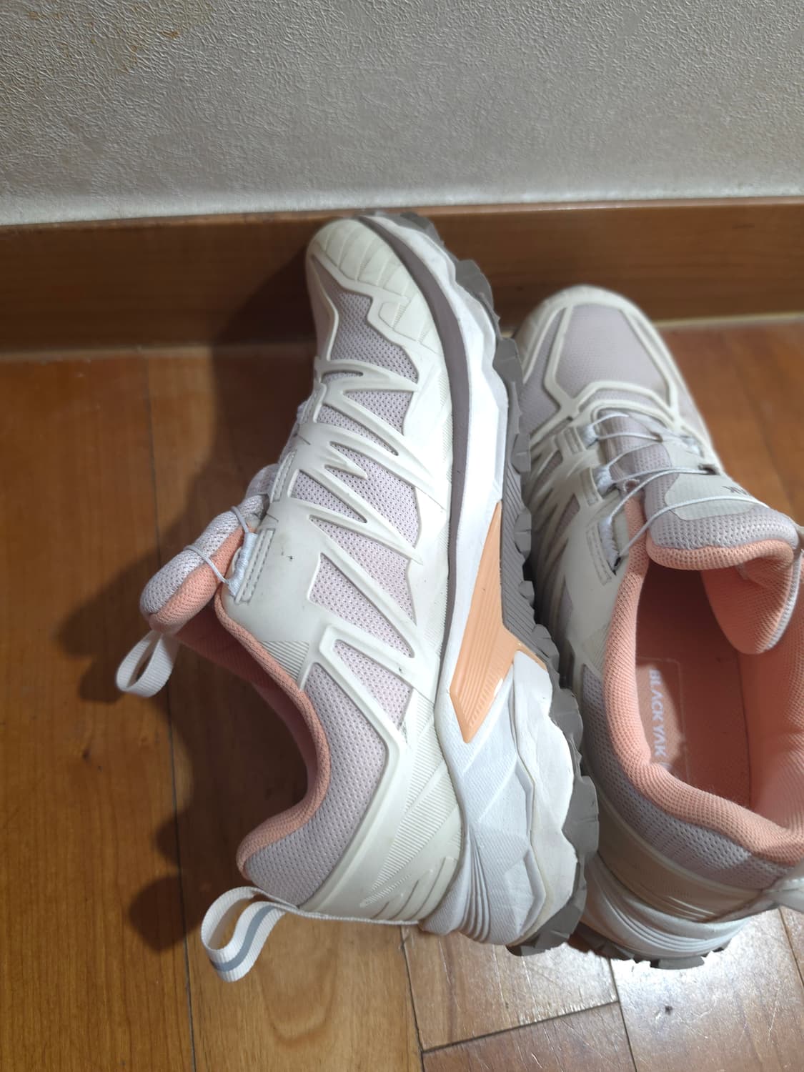 블랙야크 트레킹화 알파트렉 245 상품이미지6