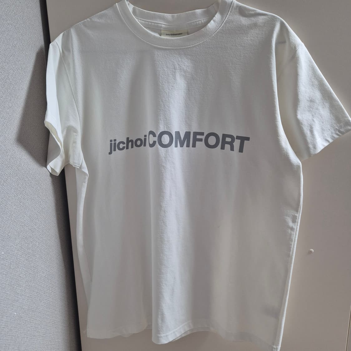 지초이 24-003 로고 티셔츠 화이트 상품이미지2