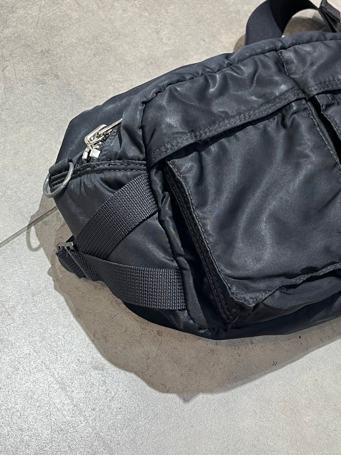 포터 히트 힙색 크로스백 가방 상품이미지3