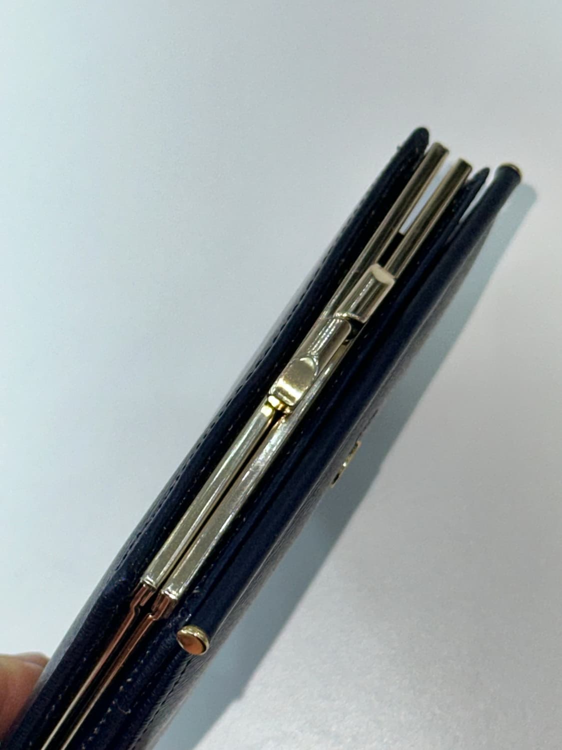 (정품) 발렌티노 가라바니 반지갑 상품이미지8