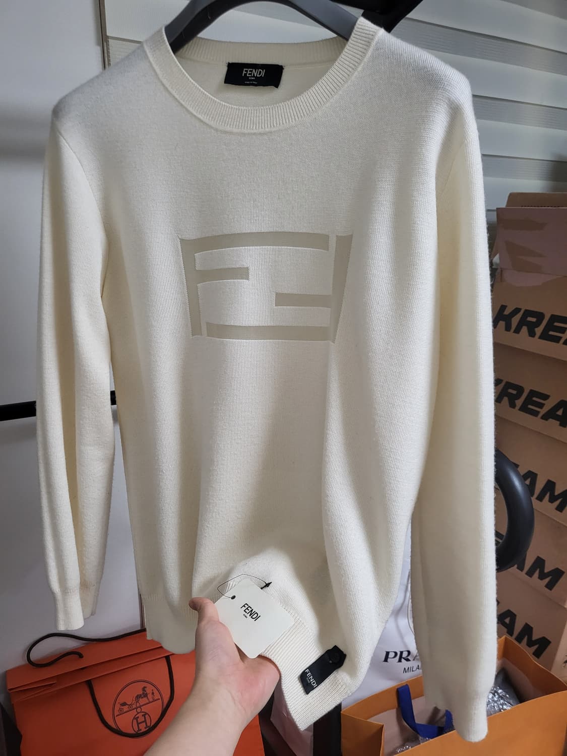 22FW 펜디 FF로고 울 니트 50 상품이미지1