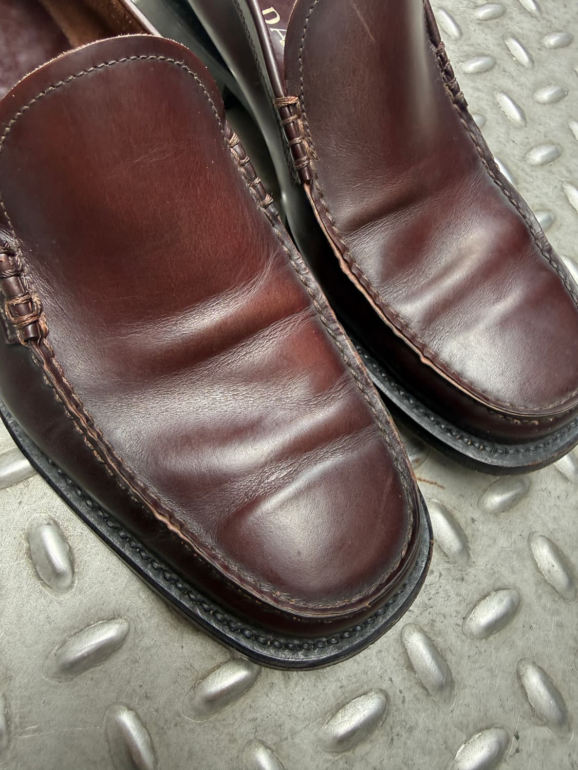 프라다 스퀘어 로퍼 상품이미지2