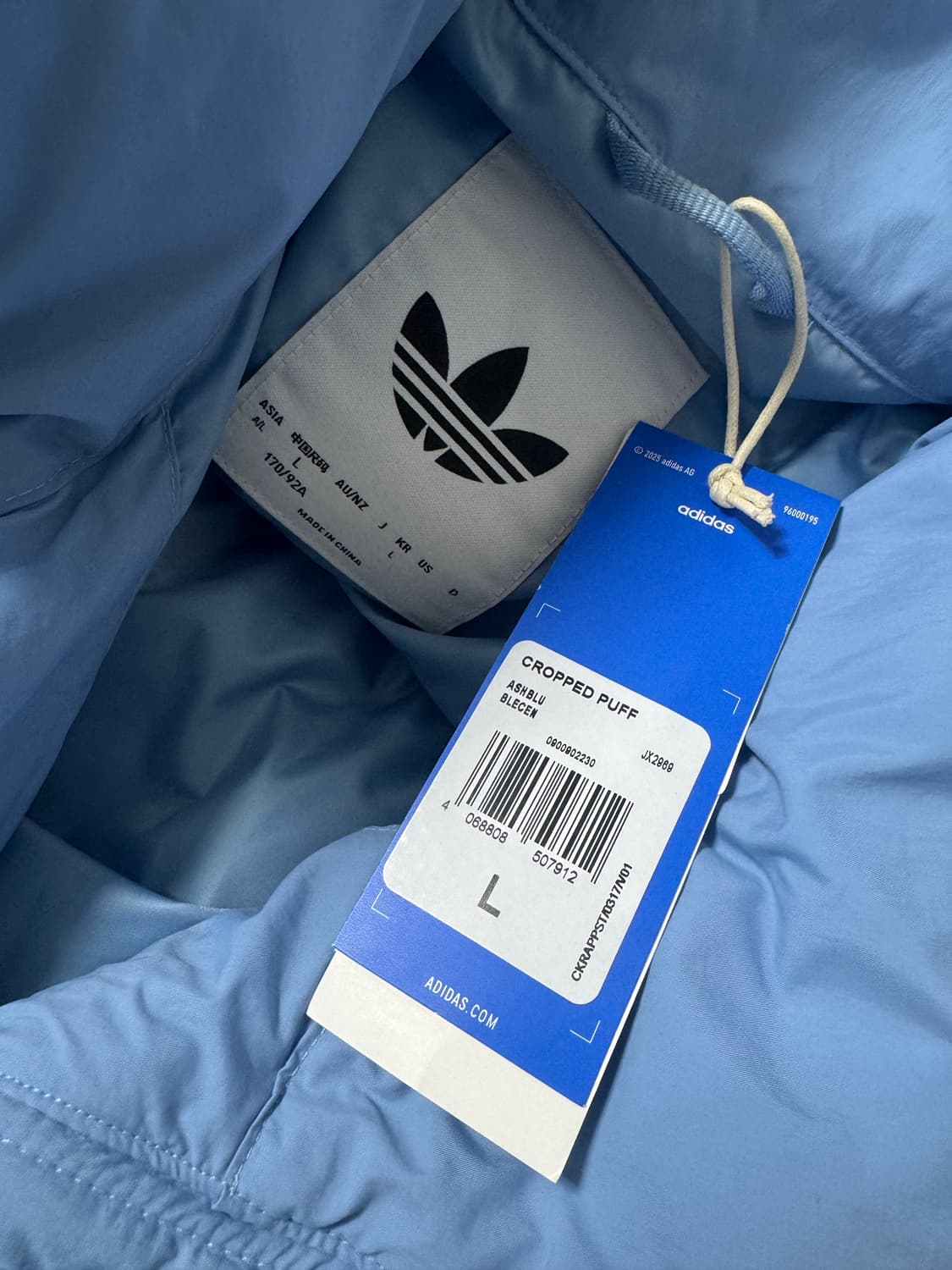 아디다스 크롭 패딩 블루색상 L 상품이미지3