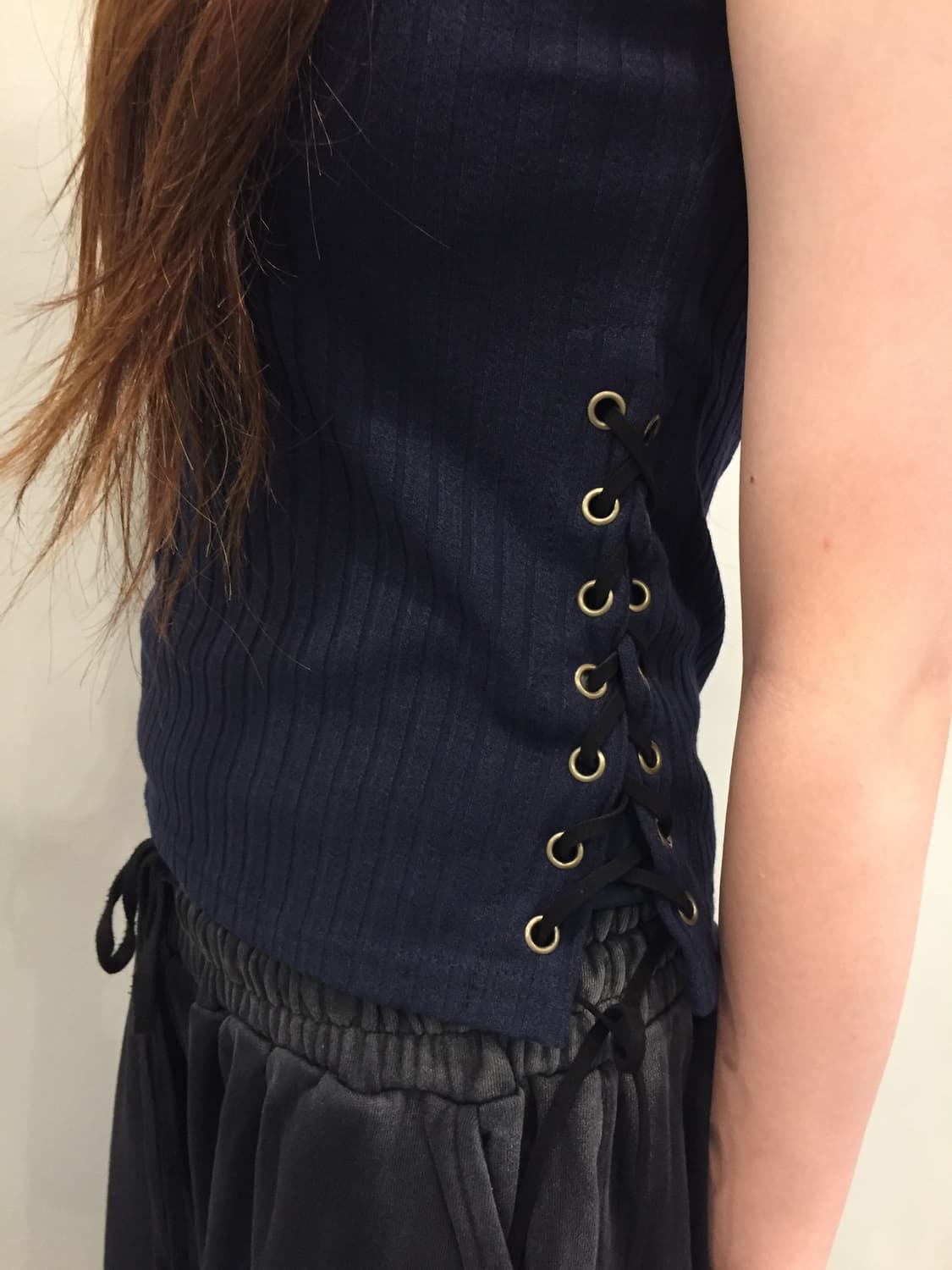 D.i.a Side Lace-Up Sleeveless Top 상품이미지5