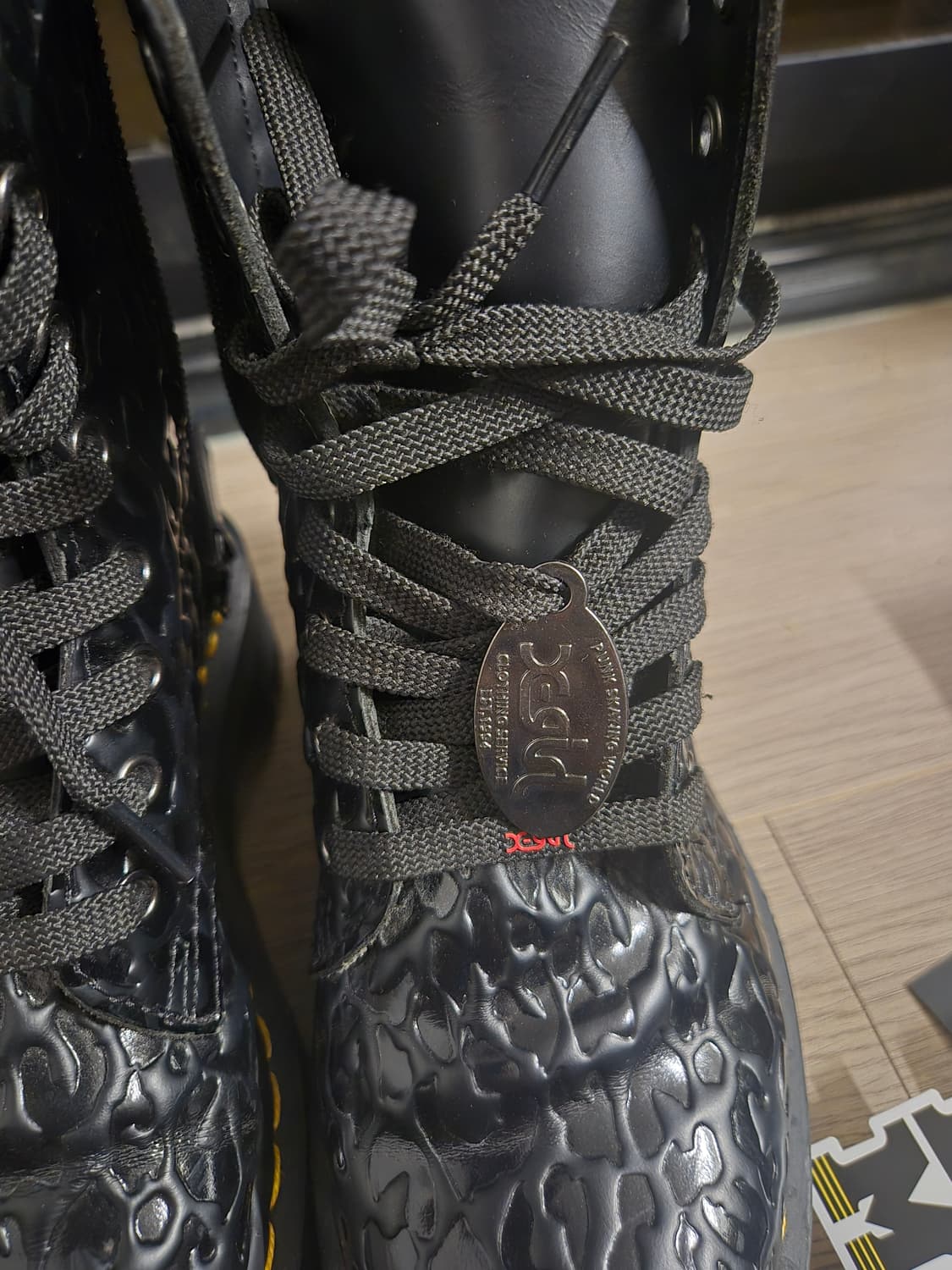 Dr.Martens x X-Girl 제이든 uk4 [유일매물] 상품이미지4