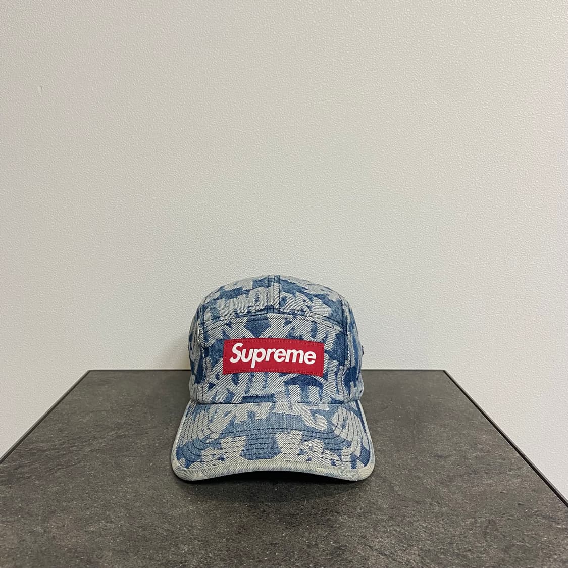 슈프림 워시드 데님 레드 박스로고 캠프캡 모자 상품이미지1