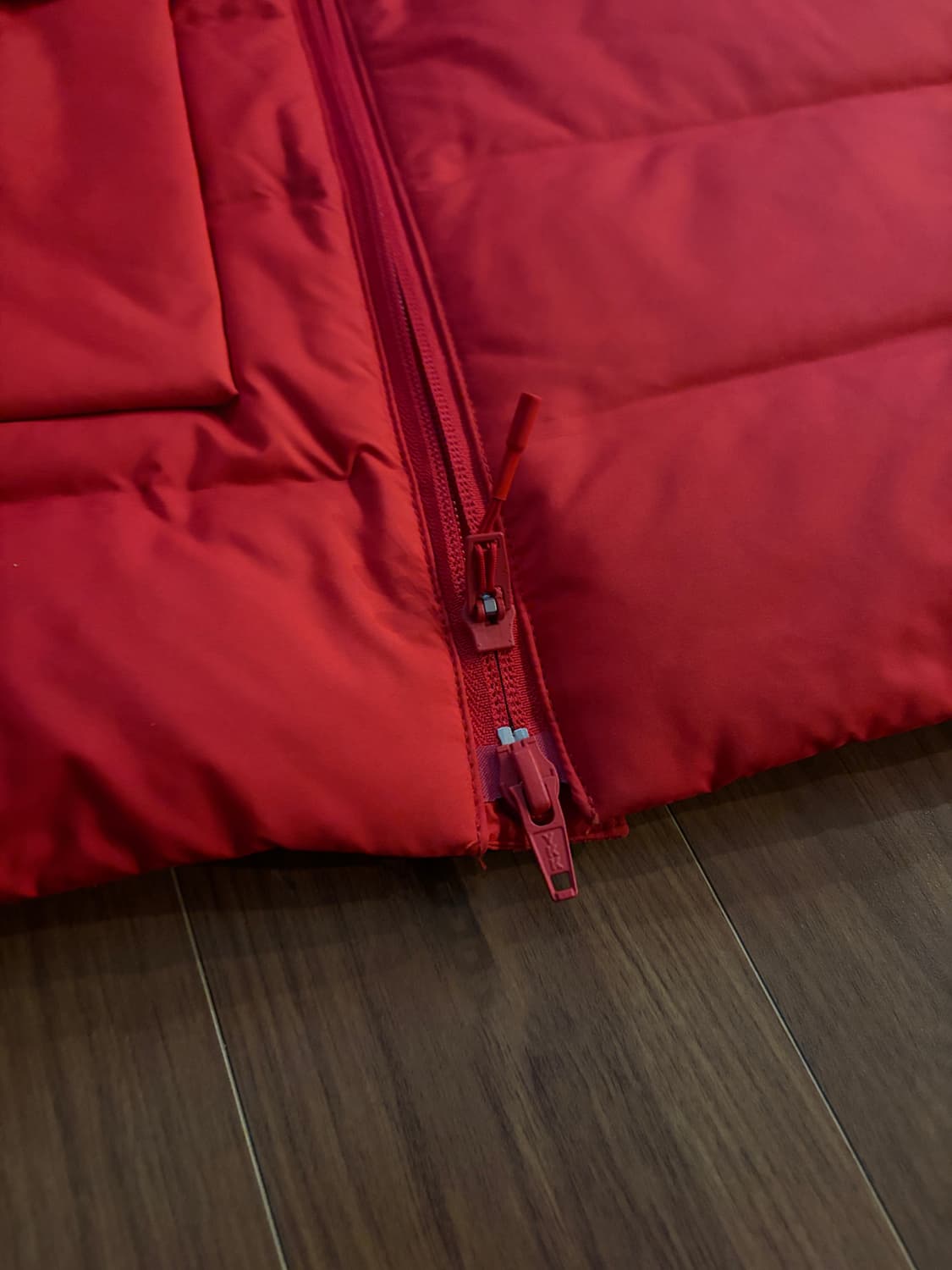 [Y-3] 로고 투웨이 패딩 조끼 새상품 팝니다  상품이미지3