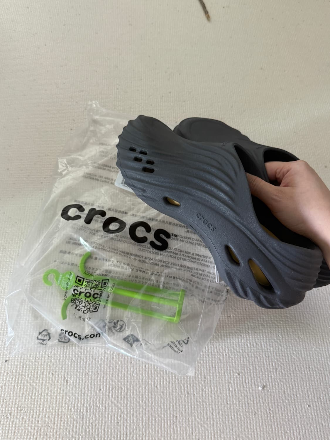 크록스 에코 웨이브 240 상품이미지1