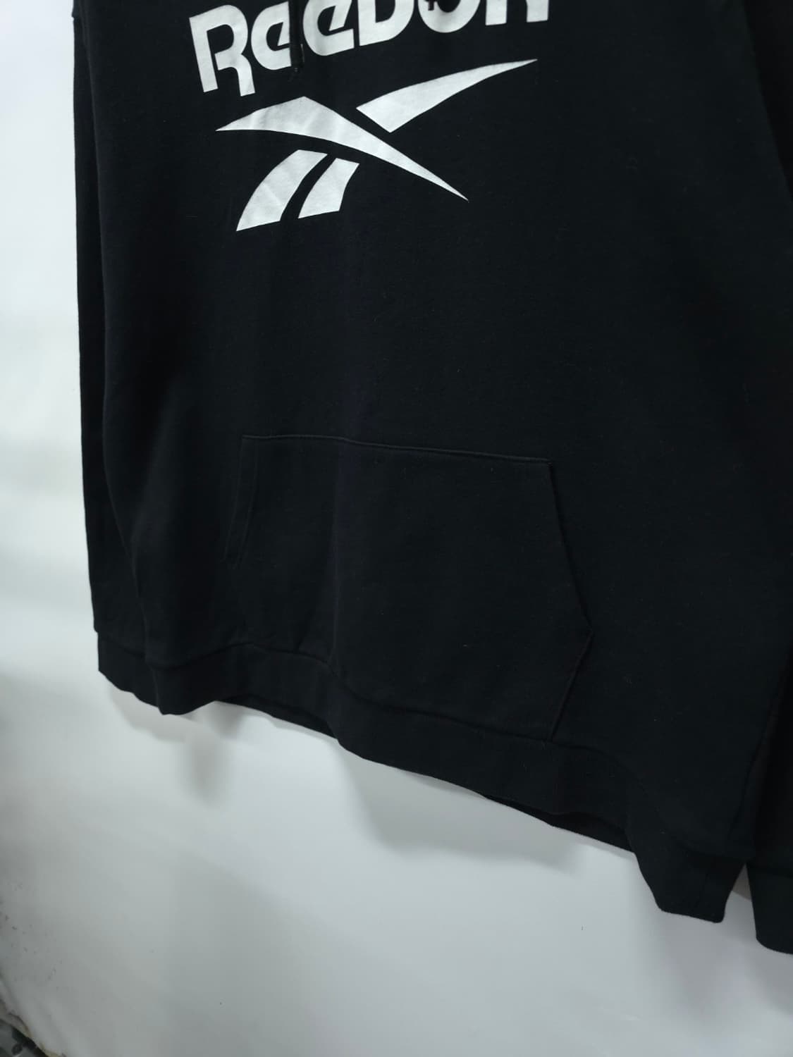 리복(Reebok) 클래식로고 블랙 후드 (105~110) 상품이미지6