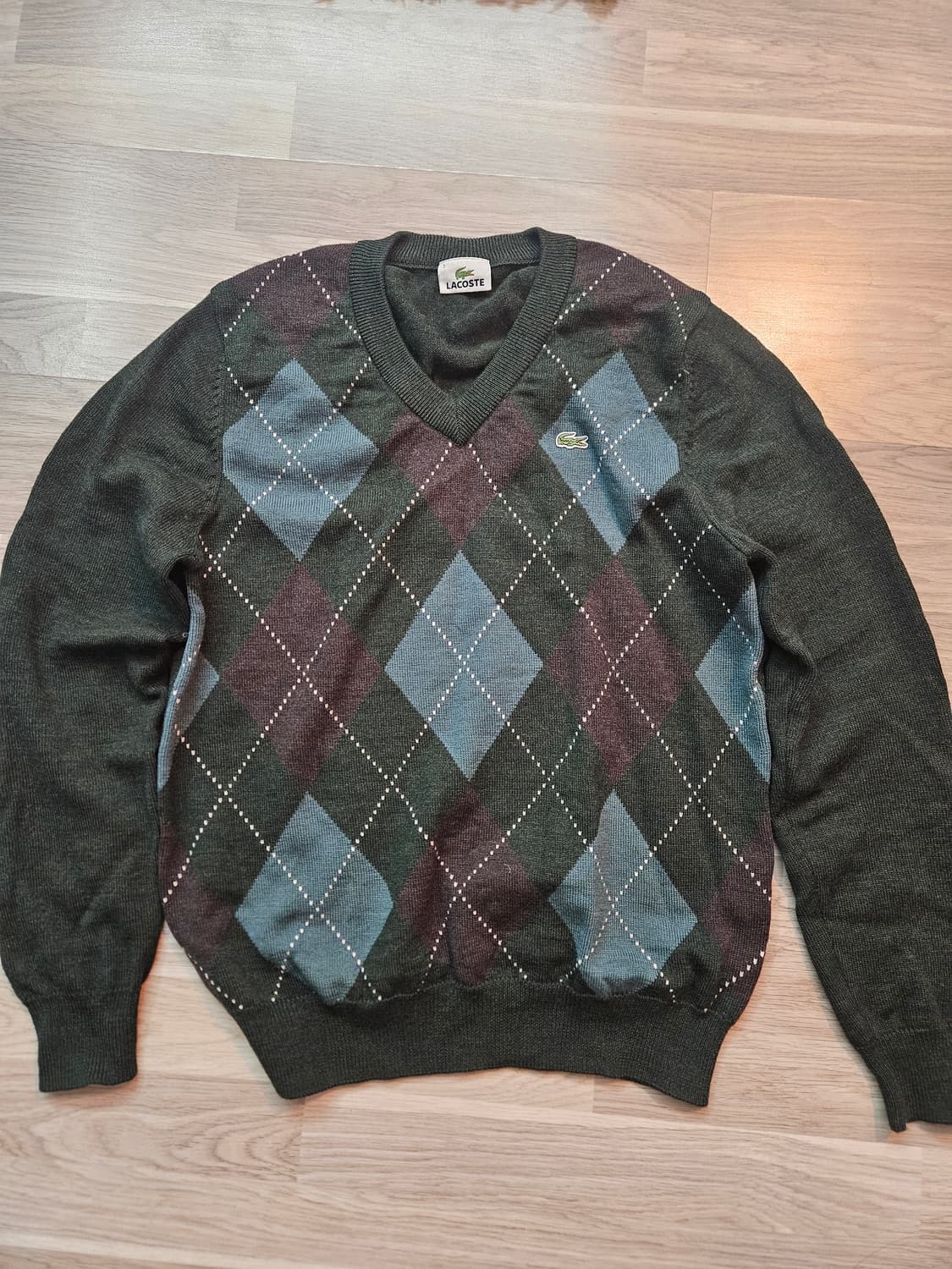 라코스테 아가일 브이넥 니트 스웨터 상품이미지1