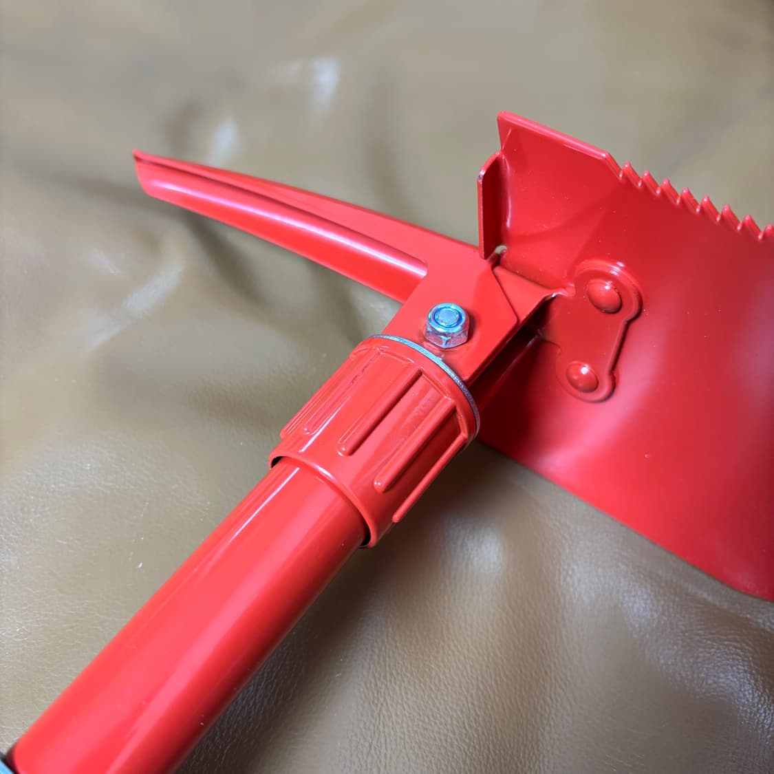 슈프림 SOG 폴딩 삽 상품이미지9