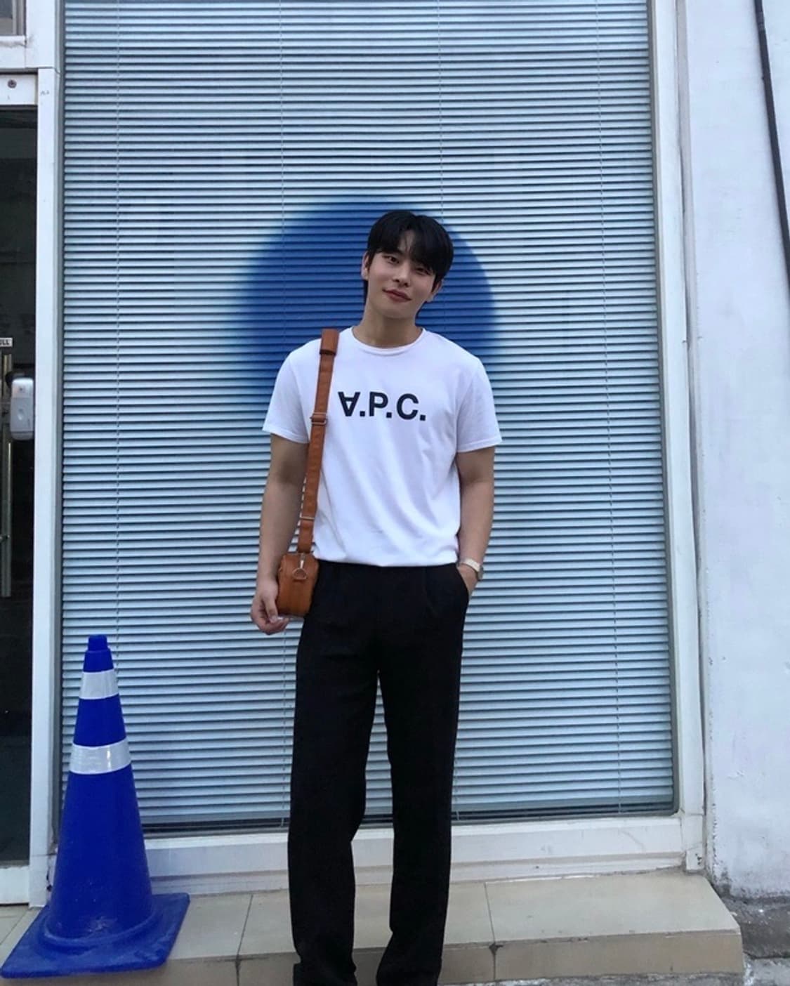 아페쎄 정품 시그니처 반팔 화이트 상품이미지1