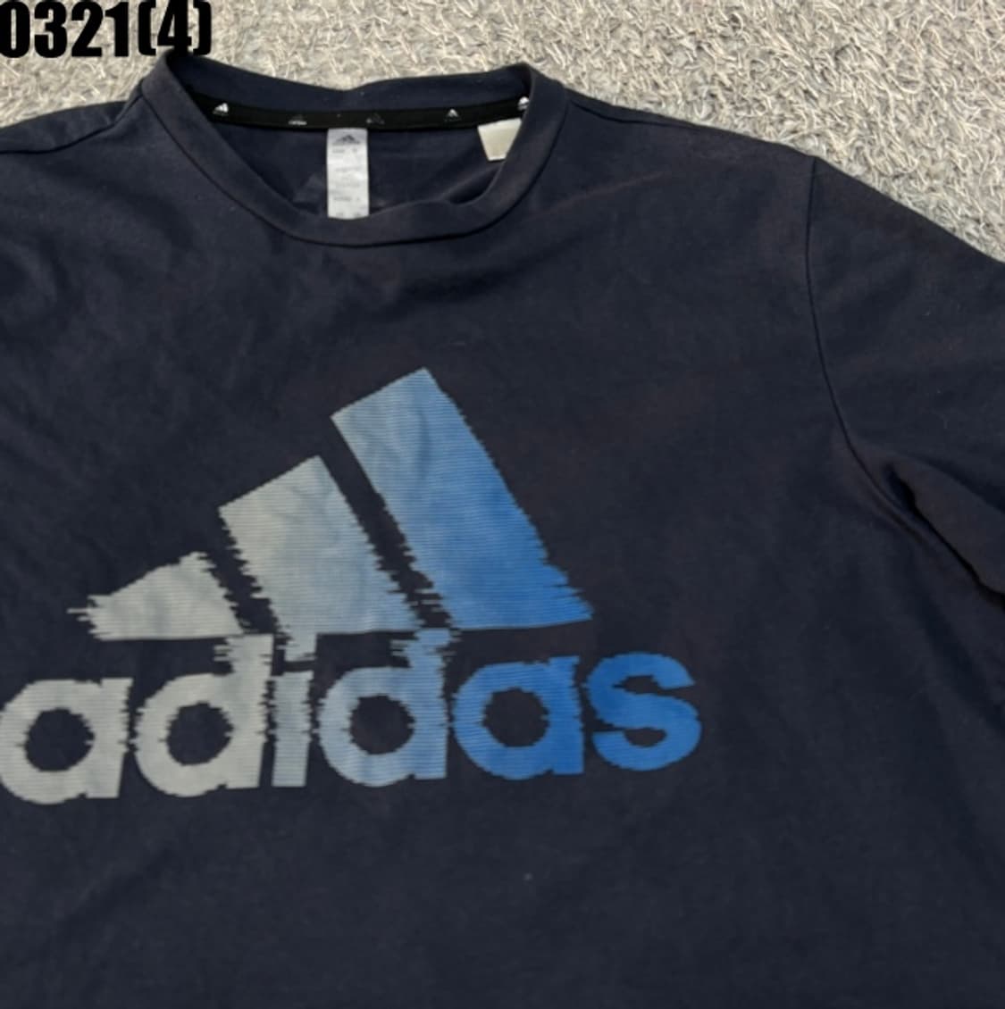 M 아디다스 로고 반팔 티셔츠 블랙 0321(4) 상품이미지2