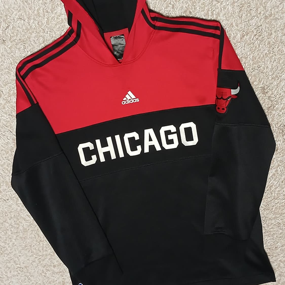 아디다스 시카고불스 에센셜 후드티 M 상품이미지2
