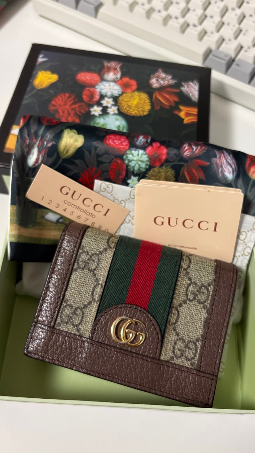 구찌 지갑 상품이미지1