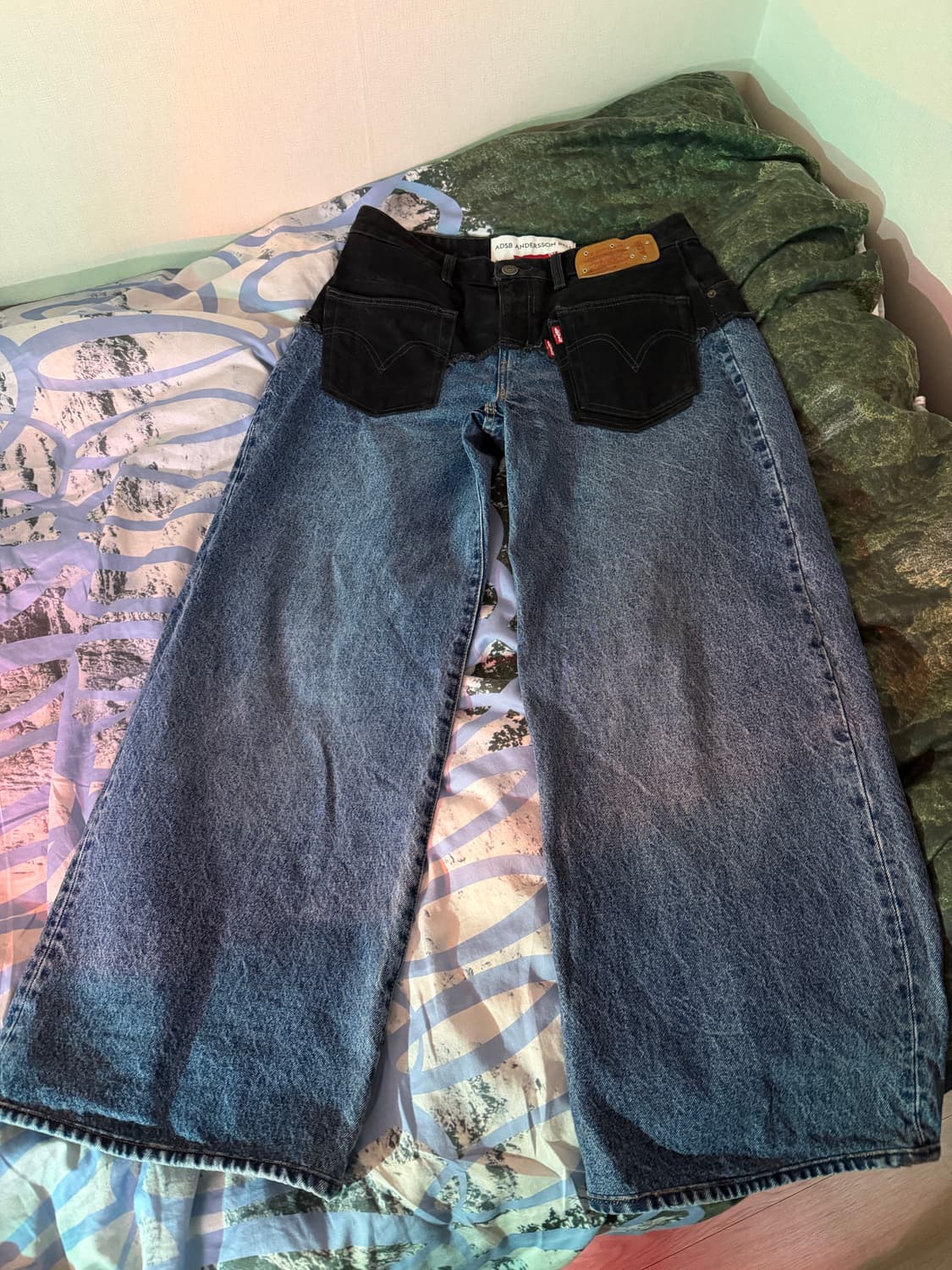 앤더슨벨 x 리바이스 배기 진 인디고 (30) 상품이미지1