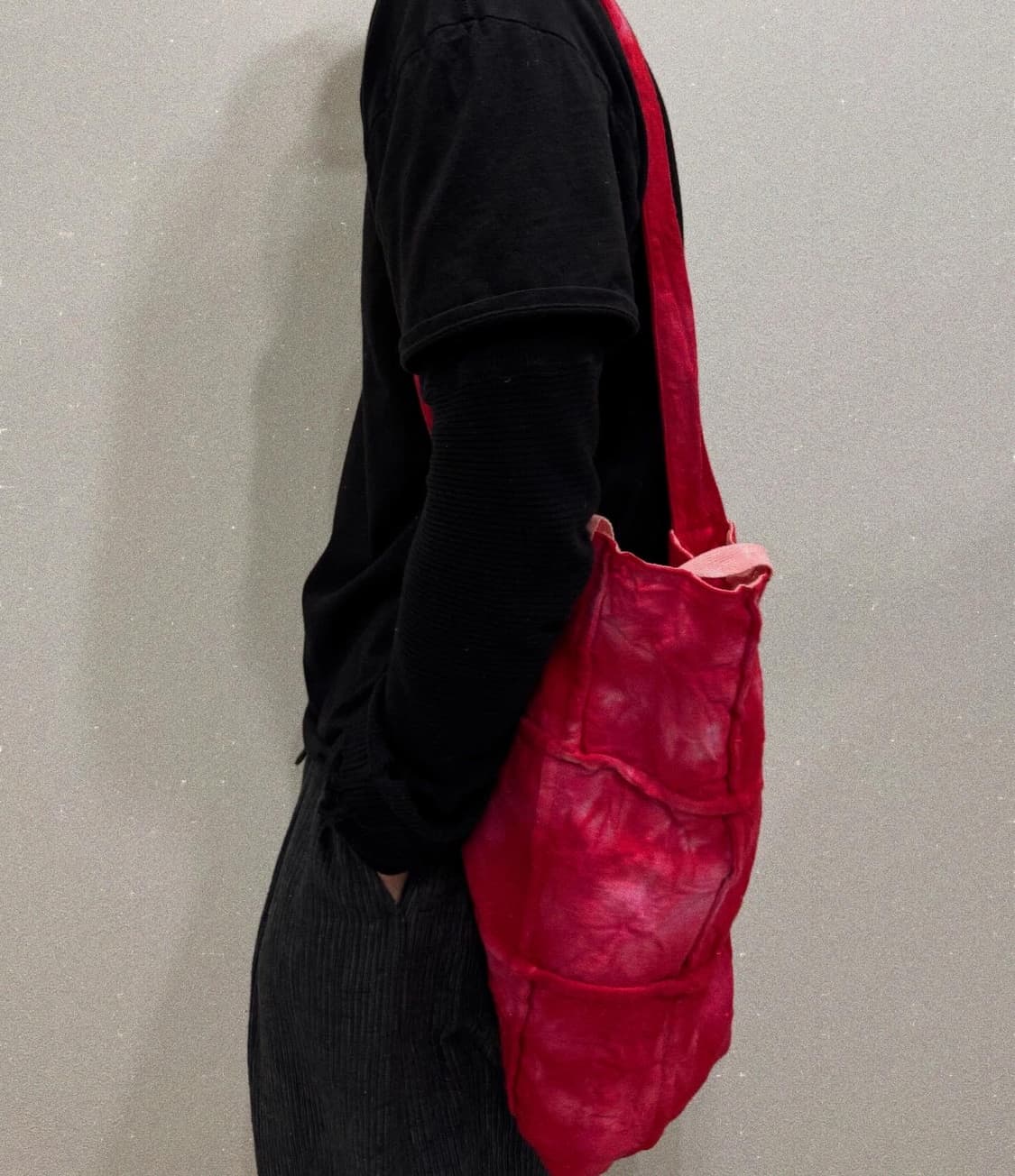 꼼데가르송 레드 다잉 울 큐브 토트백 상품이미지1