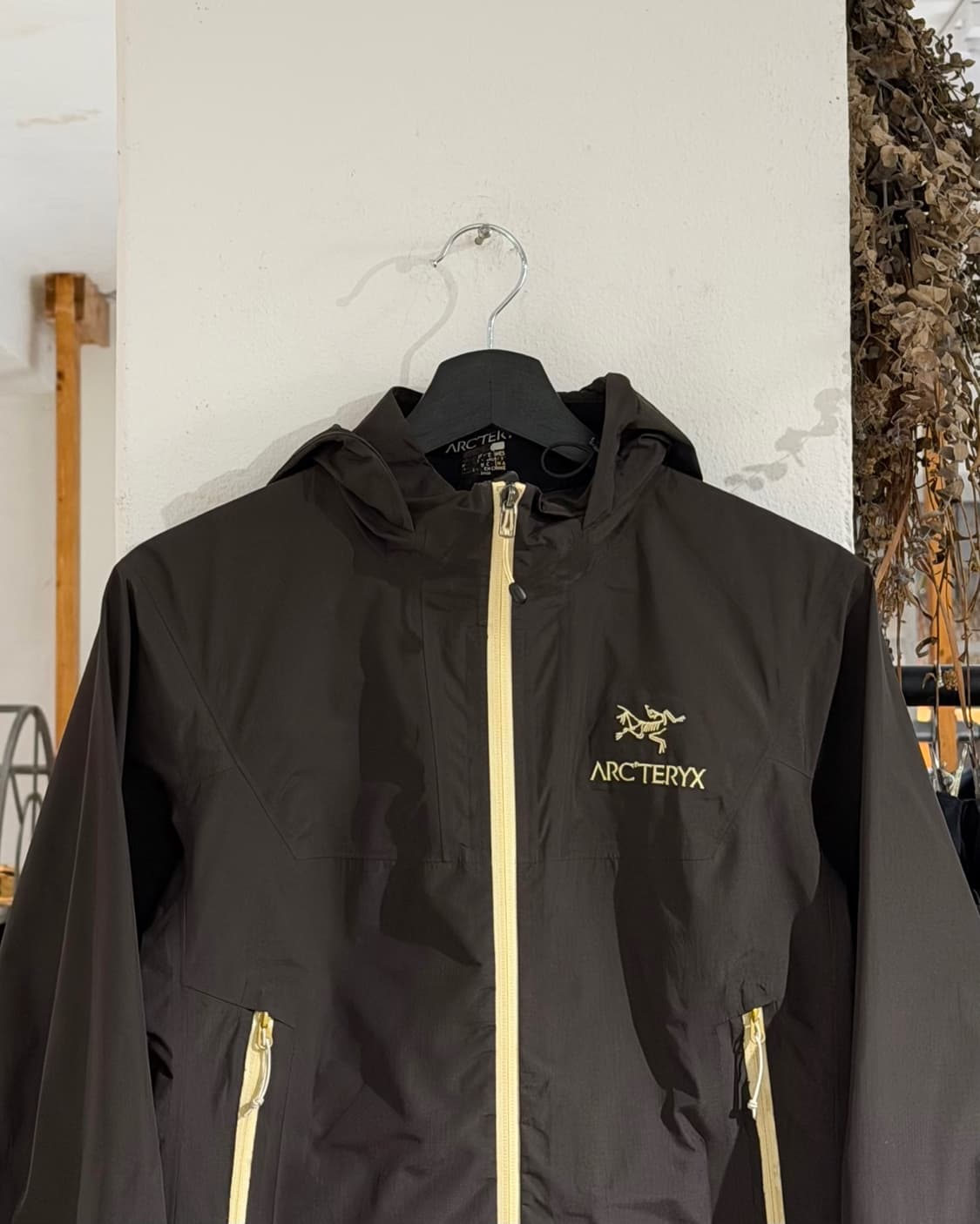 아크테릭스 다크브라운 베타 SL 자켓 상품이미지4