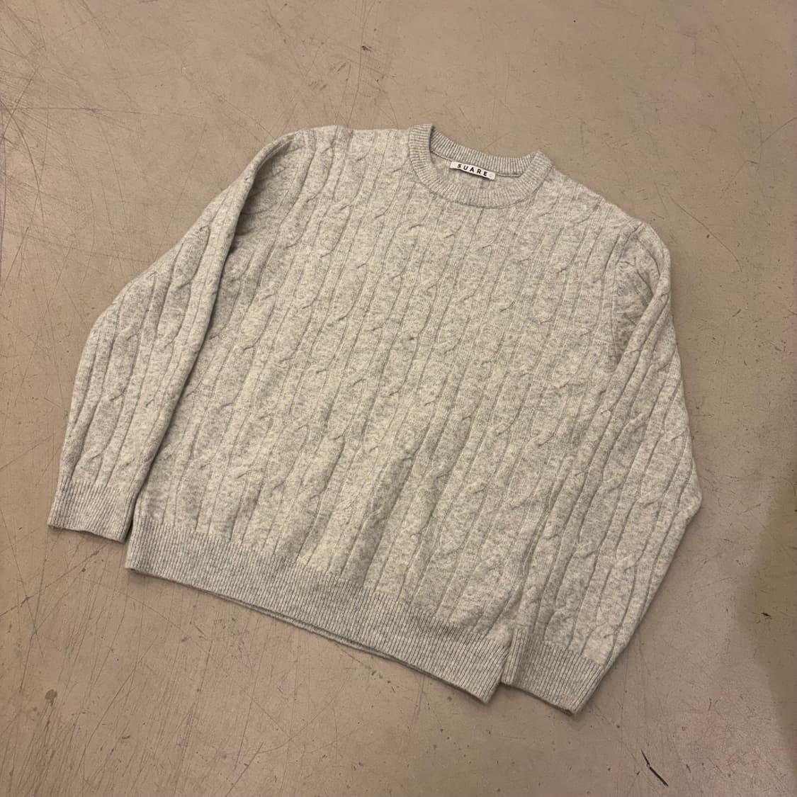 수아레 케이블 니트 상품이미지1