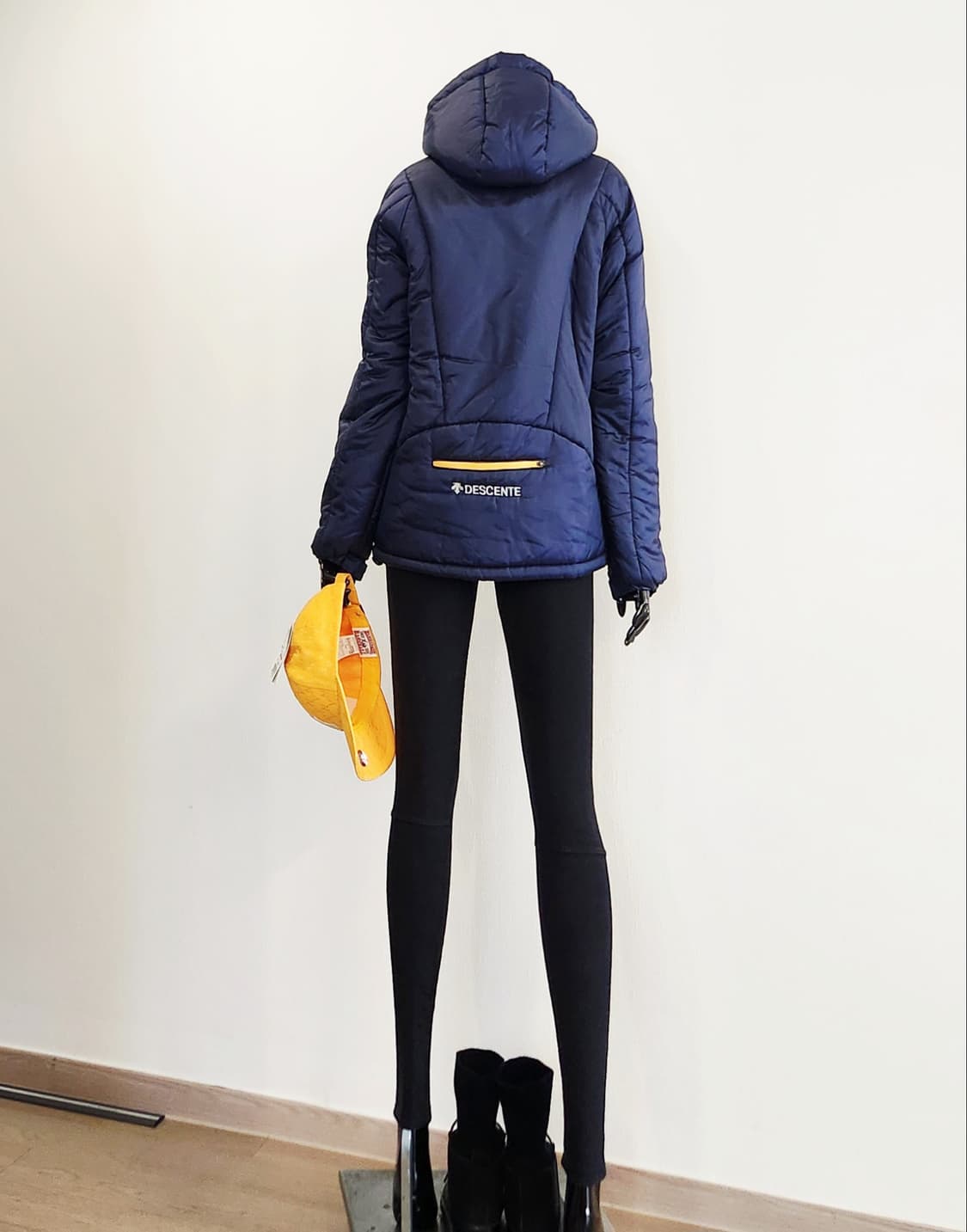 데상트 패딩점퍼  상품이미지5
