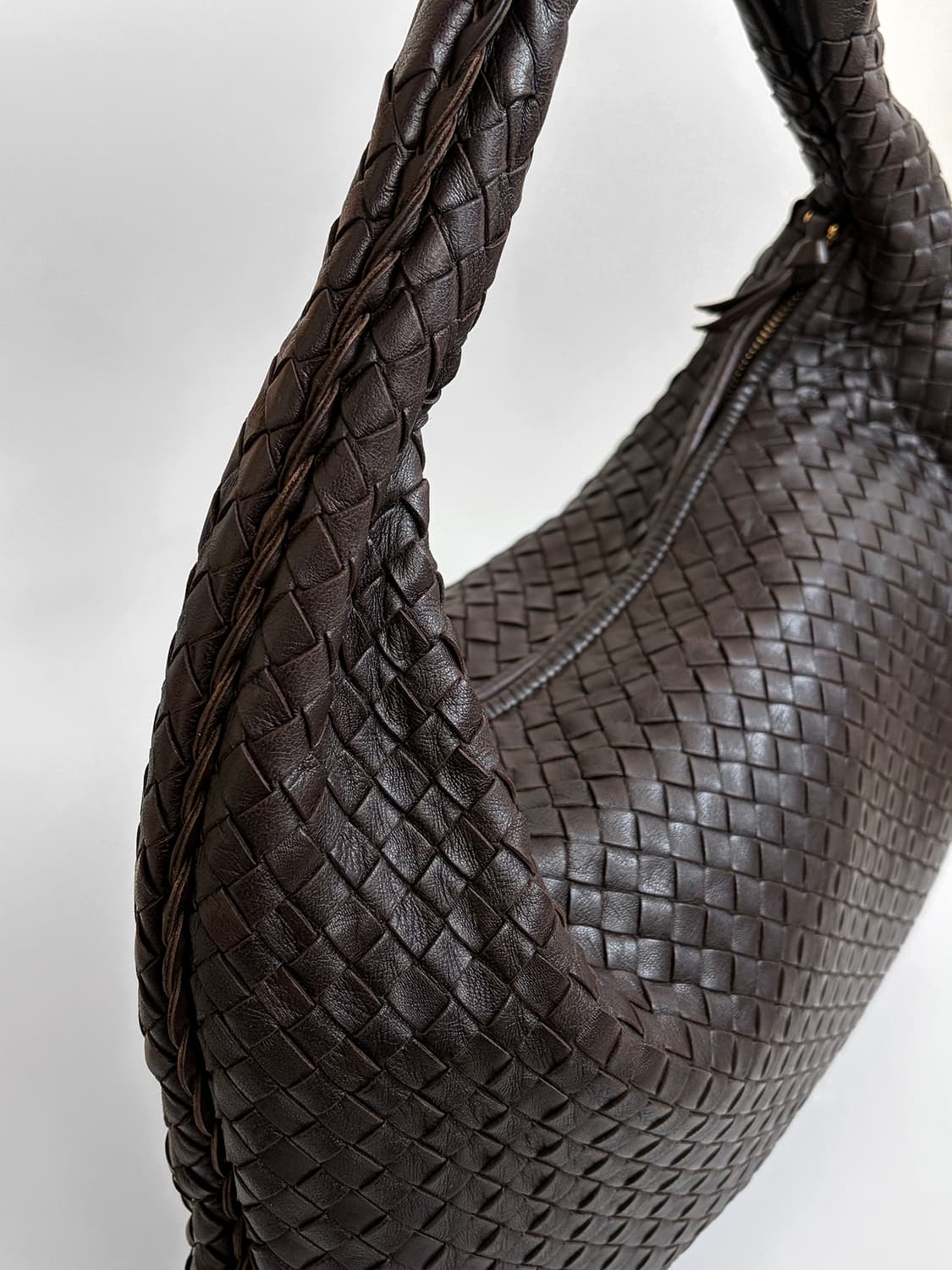 보테가베네타 인트레치아토 호보백 라지 판매합니다. 상품이미지3