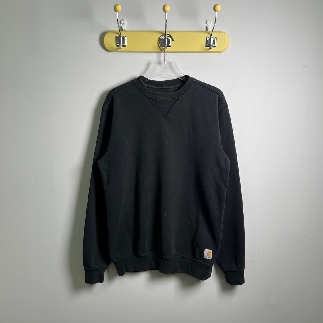 칼하트 블랙 K124 미드웨이트 크루넥 맨투맨 S 상품이미지1