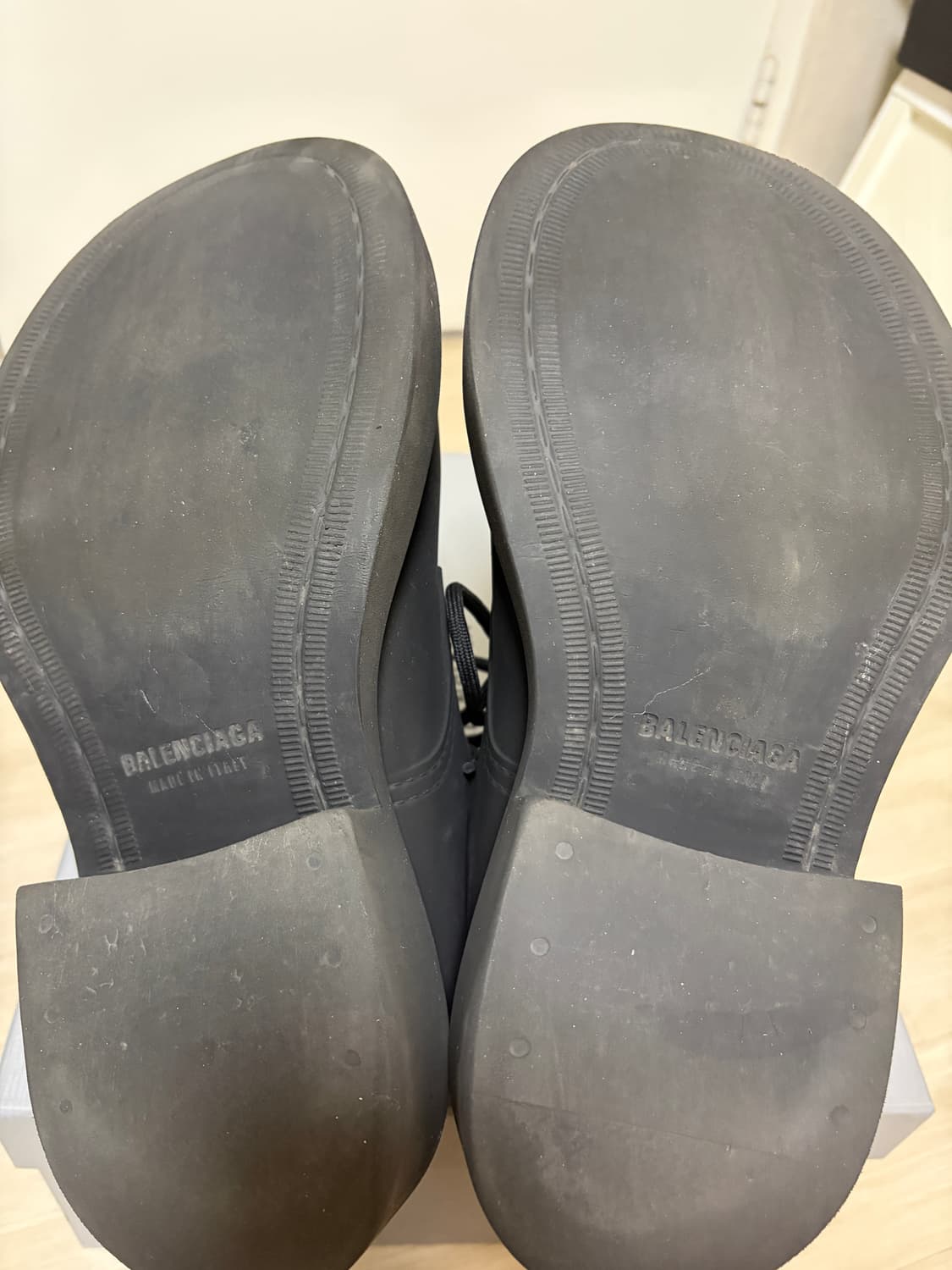 발렌시아가 스테로이드 더비 40 상품이미지4