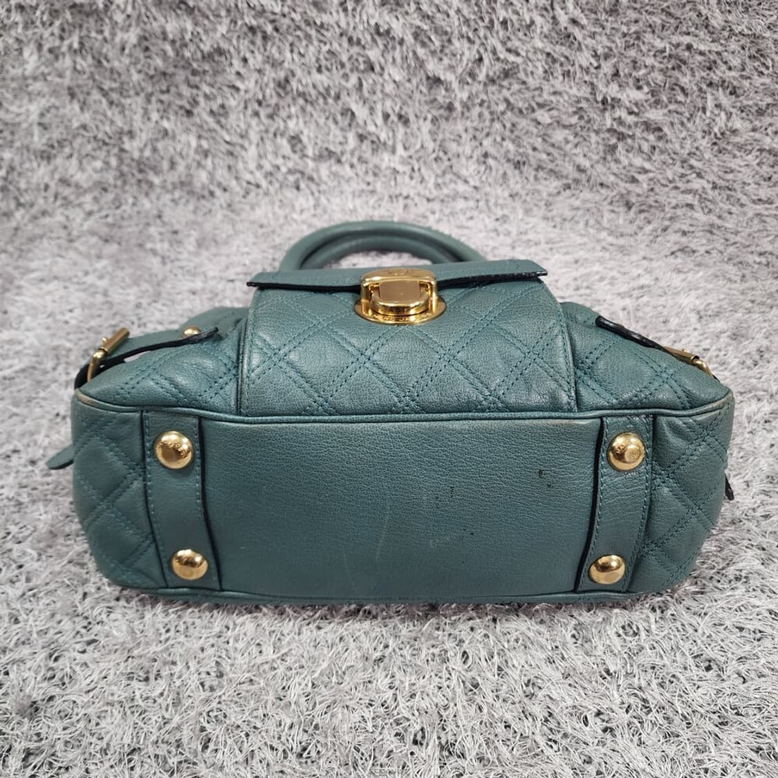 마크제이콥스 베네치아 퀼팅 토트백 상품이미지4