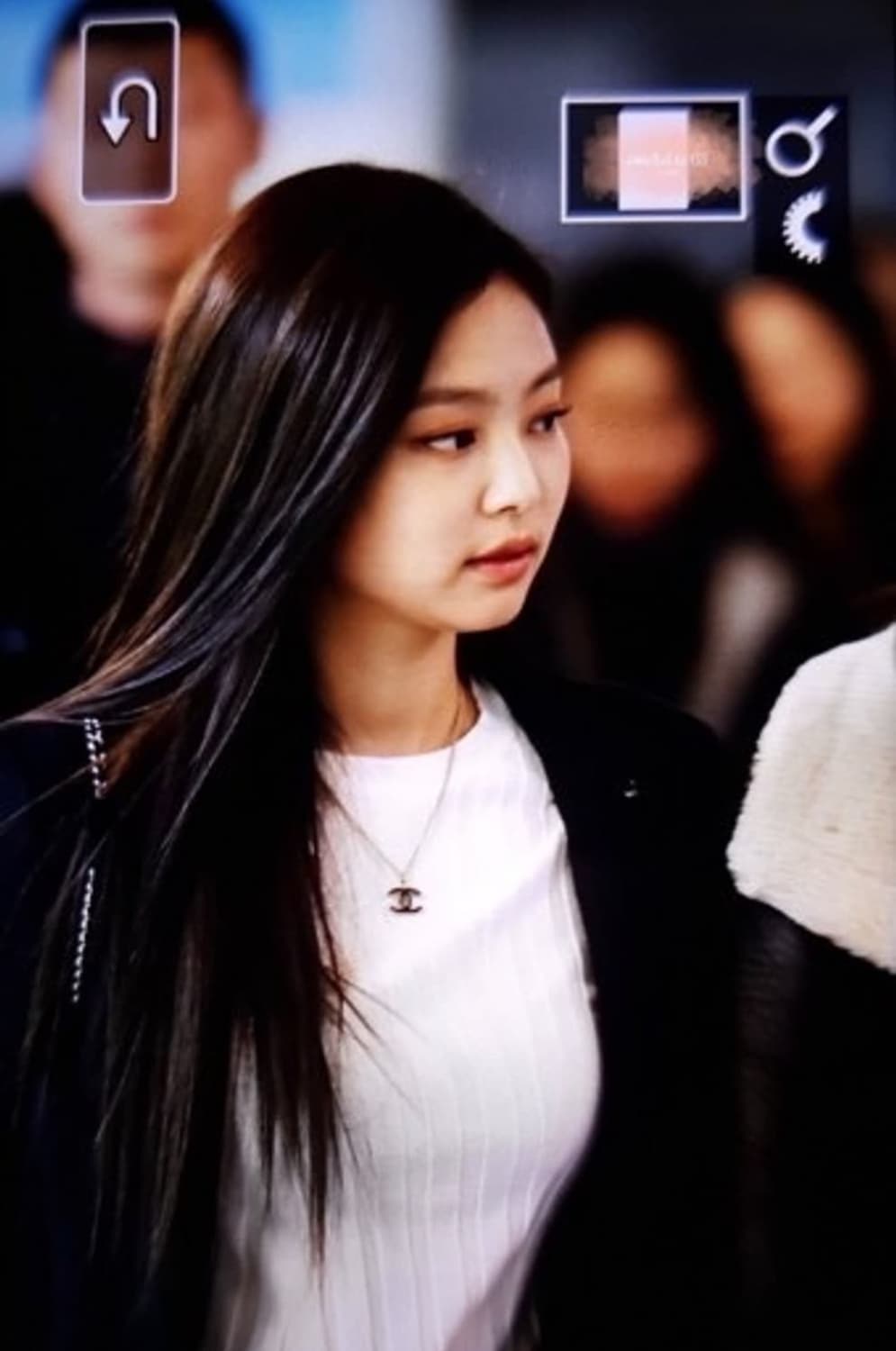 샤넬 업사이클링 제니 목걸이 상품이미지3