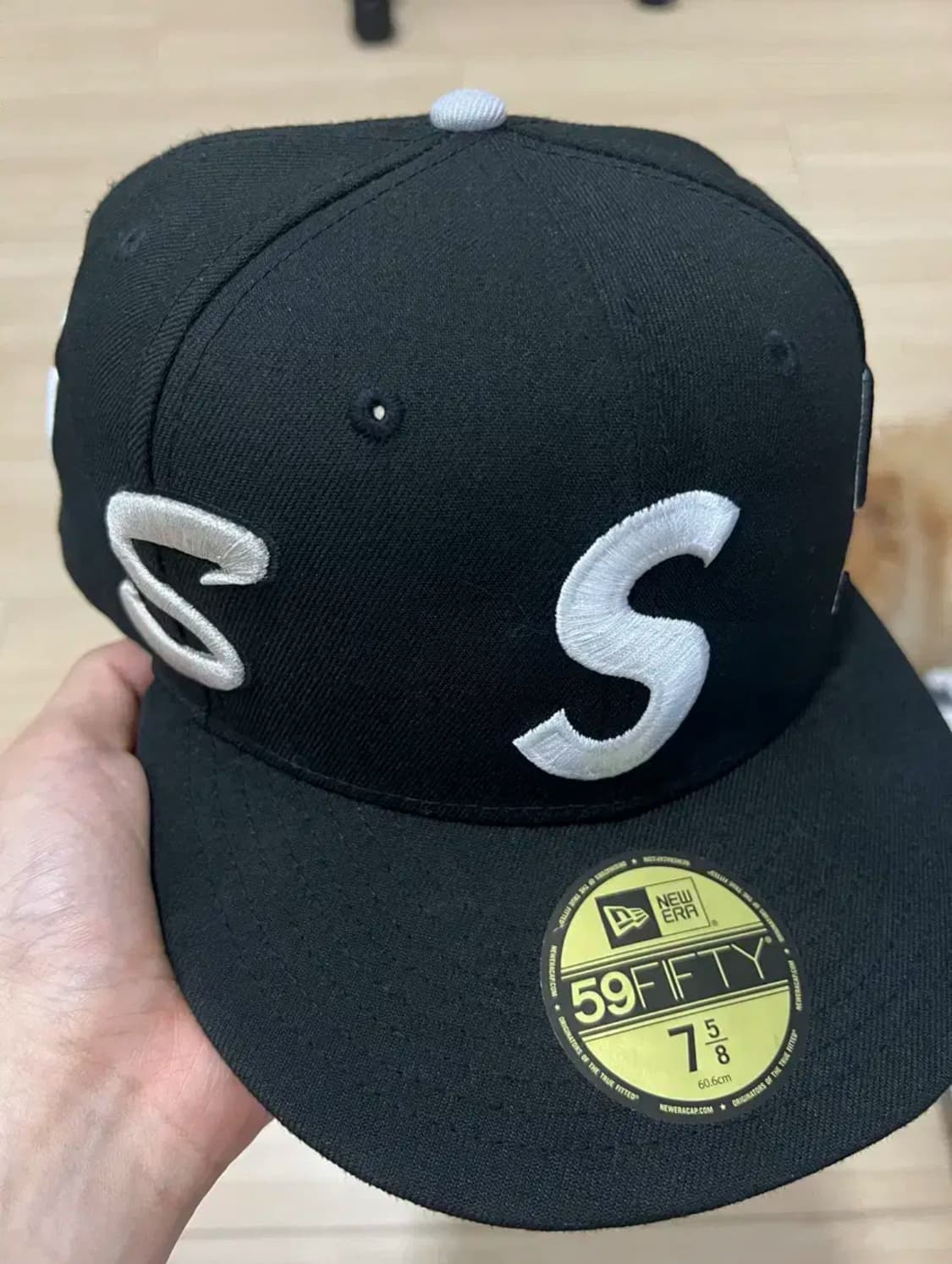 슈프림 뉴에라 Multi S Logo 볼캡 75/8 상품이미지1