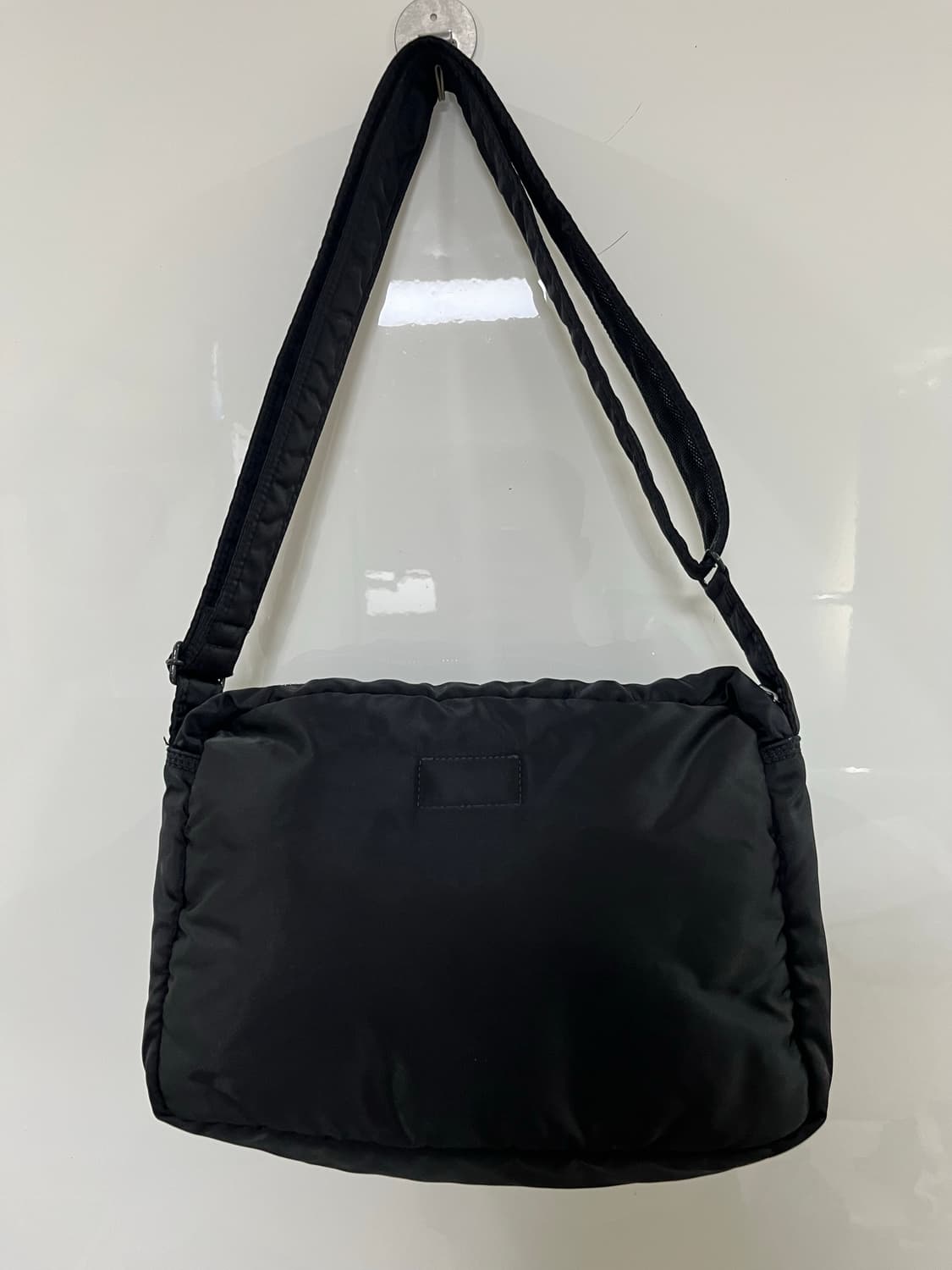 요시다 포터 탱커 숄더백 블랙 (L)622-68810 상품이미지4