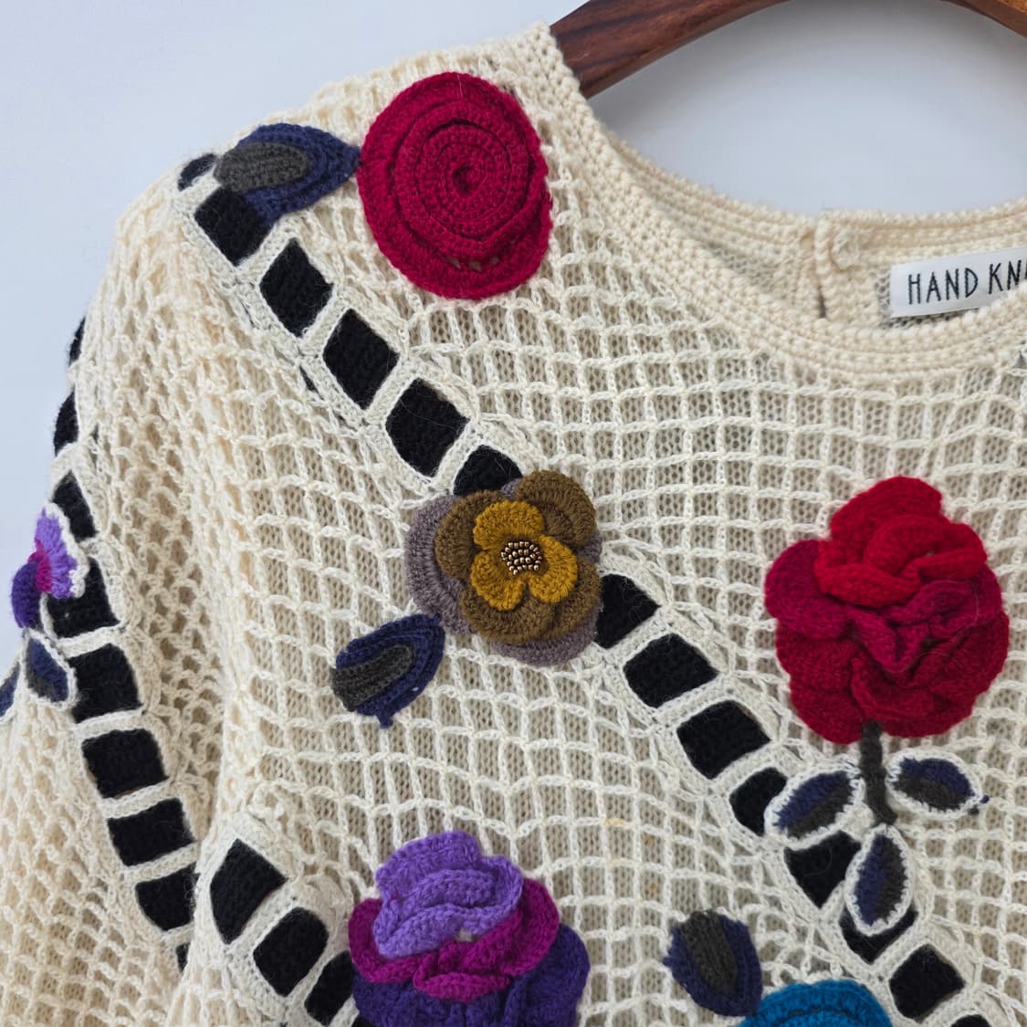 HAND KNIT 아이보리 울100% 플라워 아플리케 망사 니트 상품이미지5