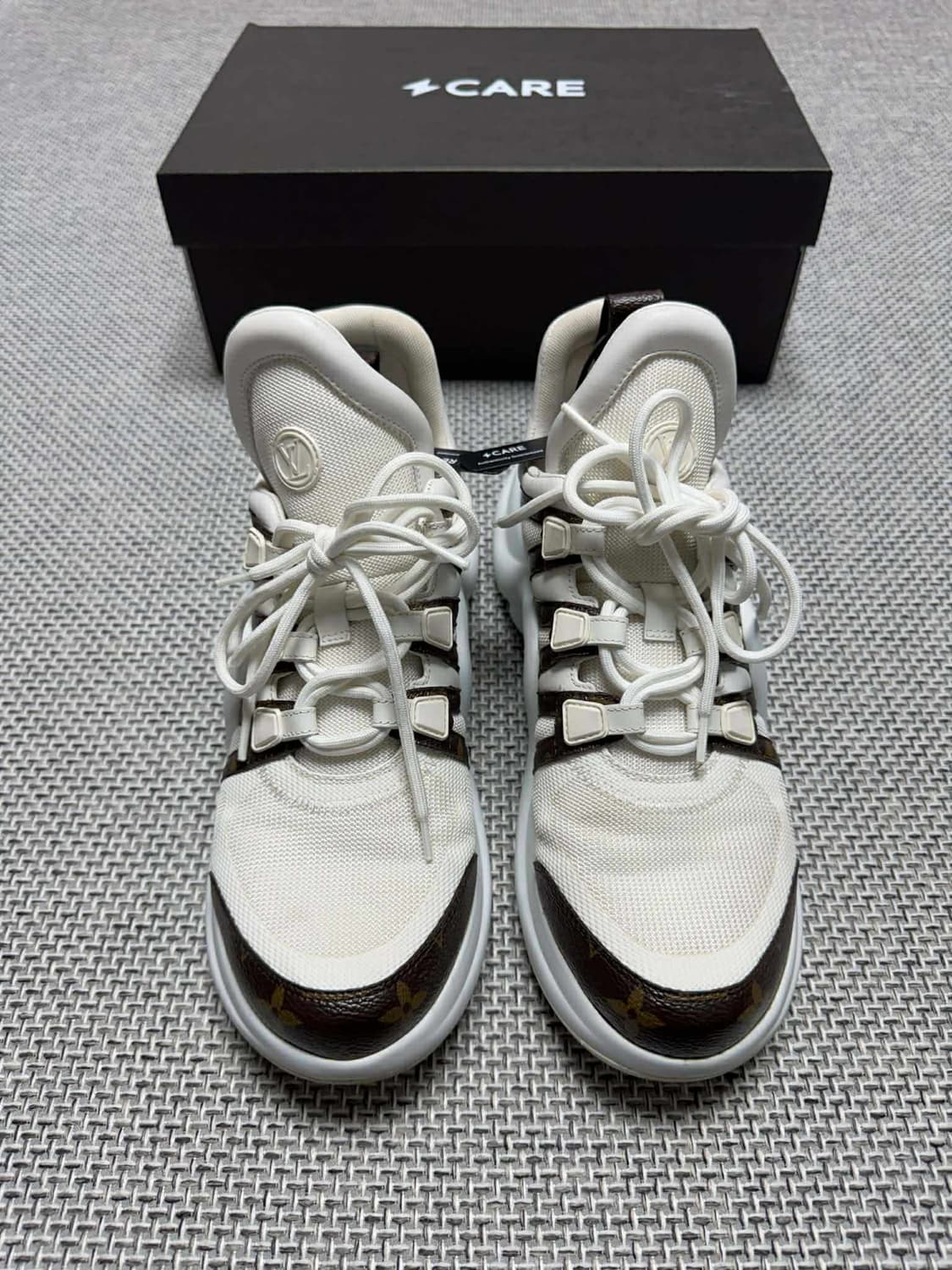 루이비통 아치라이트 스니커즈 신발 상품이미지6