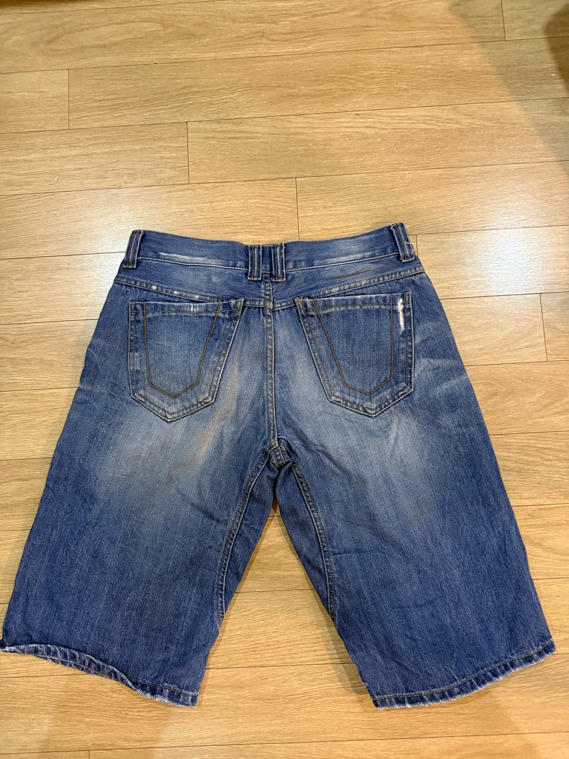 청 반바지 팝니다. 상품이미지2