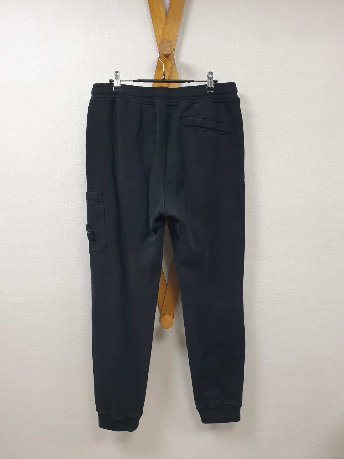 [L/정품] 스톤아일랜드 기모 카고조거팬츠 상품이미지5