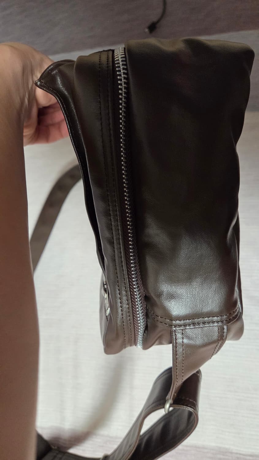 요시다포터 프리스타일 숄더백 팝니다 상품이미지4