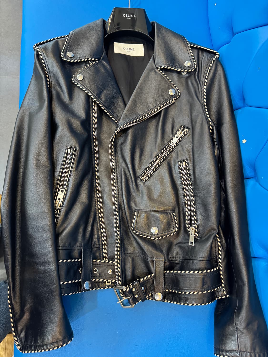 셀린느 19fw 파이핑레더자켓 상품이미지3