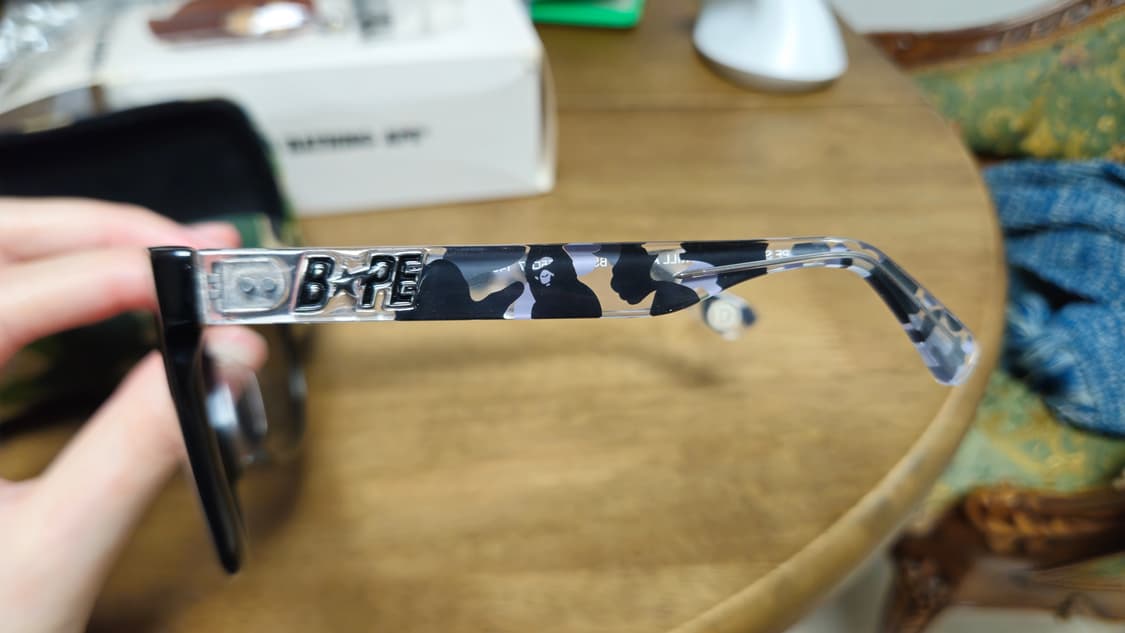 BAPE BS13039 베이프 선글라스

190,000원 상품이미지4