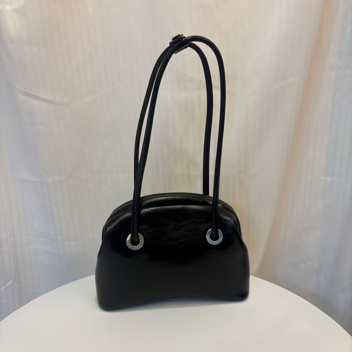 정품 OSOI 오소이 서클 브로트 숄더백     상품이미지5