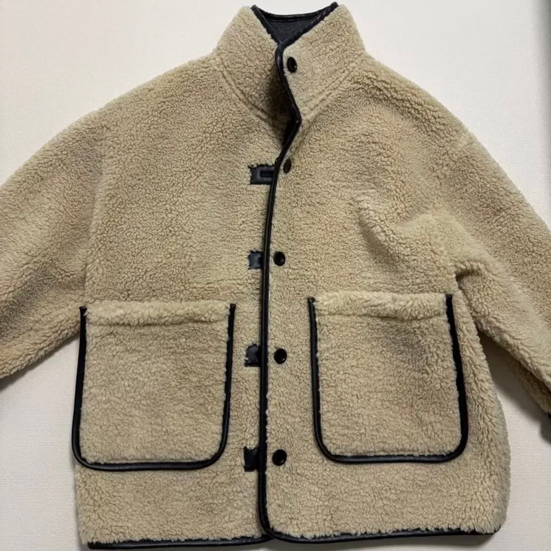 스튜디오 톰보이 리버시블 무스탕 9104461011 상품이미지7