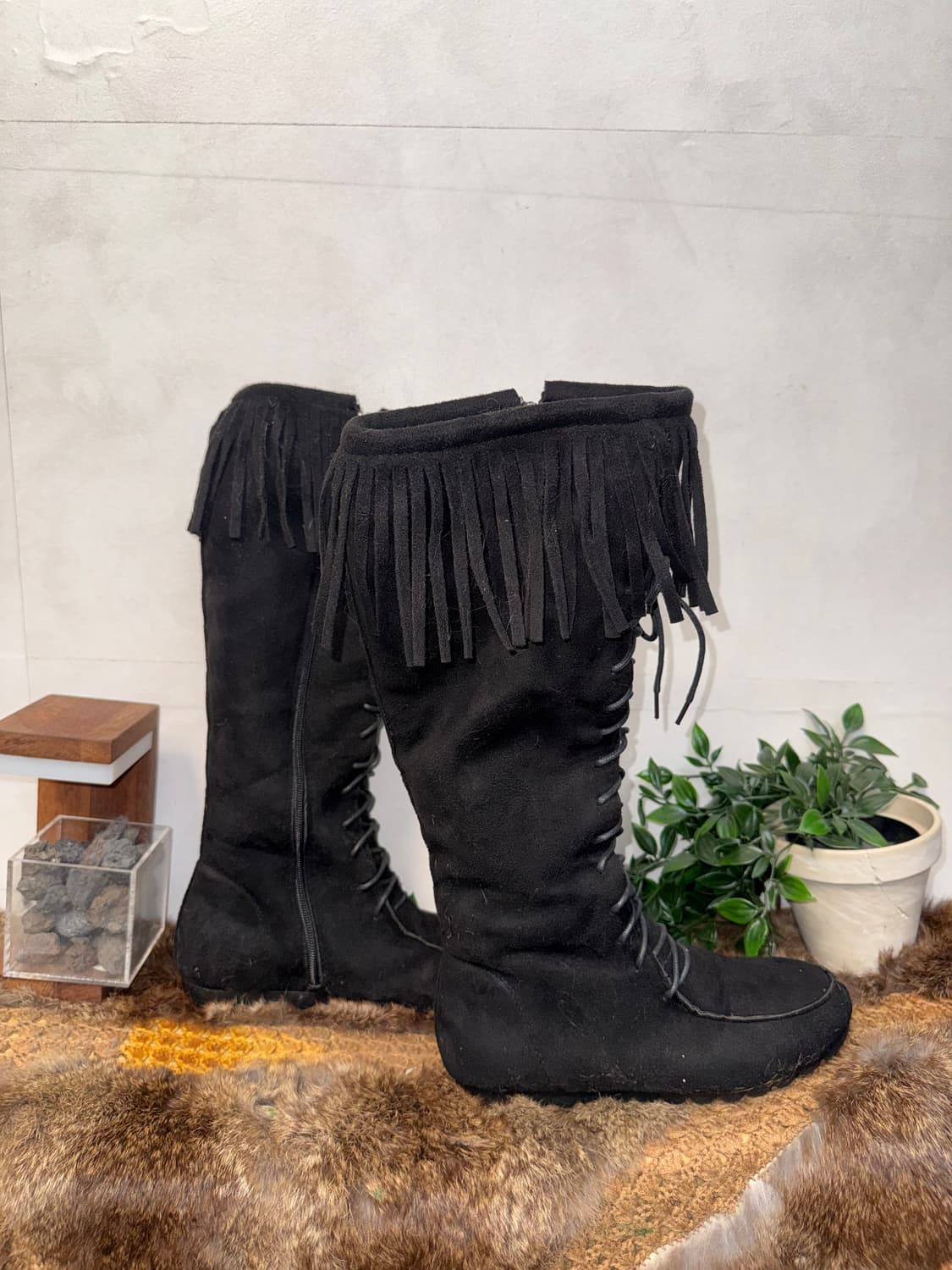 Black western suede fringe laceup boots 상품이미지3